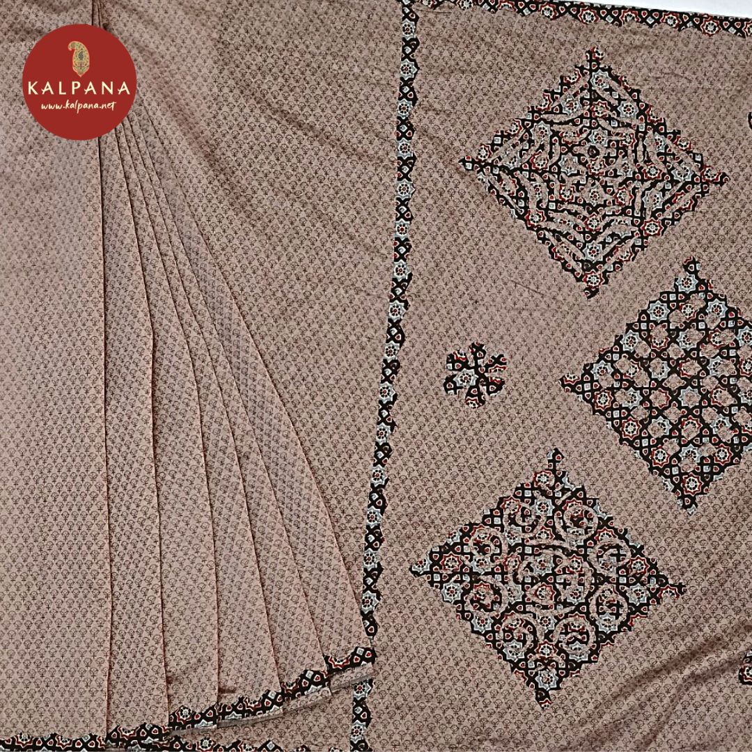Embroidery Blended SICO Cotton Saree with All Over Printed and Applique Work Border. The Palla is Applique Work. It comes with Contrast Colored Printed Unstitched Blouse with . Perfect for Multi Occasion Wear. Recommended for Festive season(s). Dry Clean Only
Saree 5.4 mts
Blouse 0.8 mts
Country Of Origin:India
Weight: 500 gms