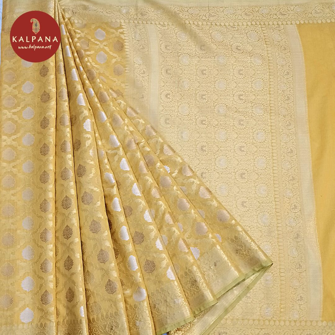 Woven Blended SICO Cotton Saree with All Over Weaving Zari and Woven Zari Border. The Palla is Woven Zari. It comes with Self Colored Plain Unstitched Blouse with Zari Border. Perfect for Multi Occasion Wear. Recommended for Festive season(s). Dry Clean Only
Saree 5.4 mts
Blouse 0.8 mts
Country Of Origin:India
Weight: 500 gms