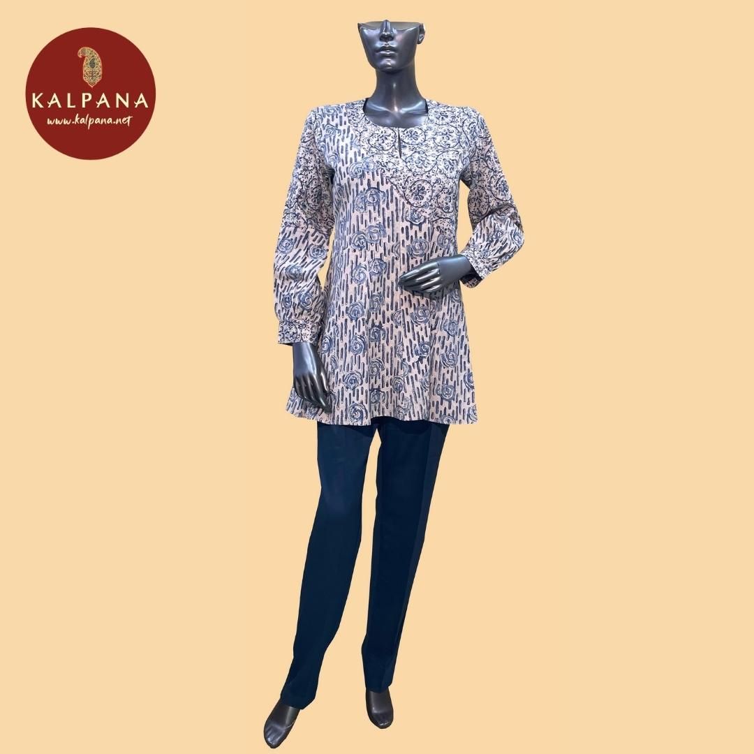 Kalamkari Long A Line Pure Cotton Top. Perfect for Semi Formal Wear. Recommended for Summer season(s). Dry Clean Only
Country Of Origin:India
Weight: 350 gms