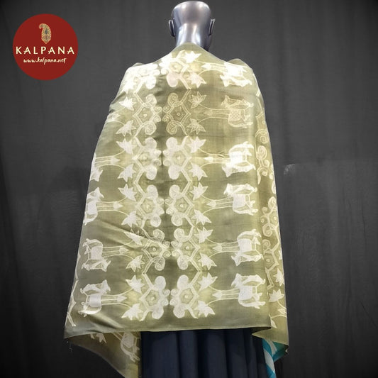 Green Handloom Tussar Silk Dupatta
with Handloom Teal Color Border
The Green Colored Tussar Silk Palla
Which is Perfect for Semi,Formal,Wear in Summer season(s). Dry Clean Only.
Length: 2.4 mts
Country Of Origin:India
Weight: 200 gms