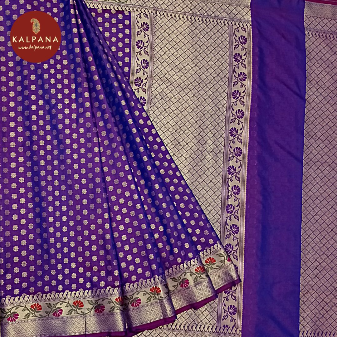 Woven Blended SICO Cotton Saree with All Over Motifs and Zari Border. The Palla is Woven Zari. It comes with Self Colored Brocade Unstitched Blouse with . Perfect for Multi Occasion Wear. Recommended for Festive season(s). Dry Clean Only
Saree 5.4 mts
Blouse 0.8 mts
Country Of Origin:India
Weight: 500 gms