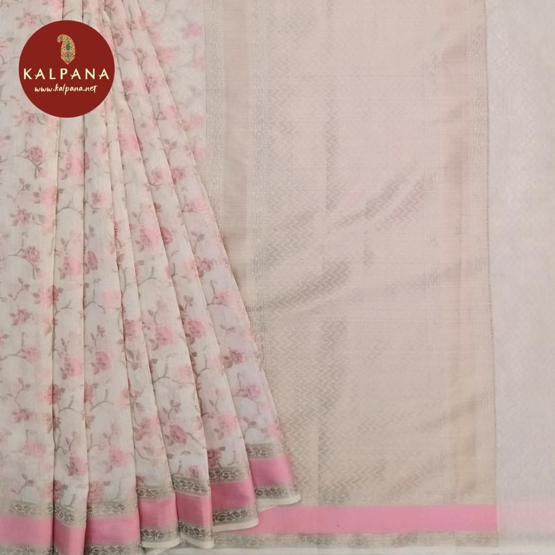 Off White Benarasi Woven Blended SICO Cotton Saree with Contrast Border. The Palla is Woven. The Self colored Woven Zari Unstitched Blouse has Perfect for Celebration Wear in Festive season(s). Dry Clean Only.
Saree 5.4 mts
Blouse 0.8 mts
Country Of Origin:India
Weight: 500 gms