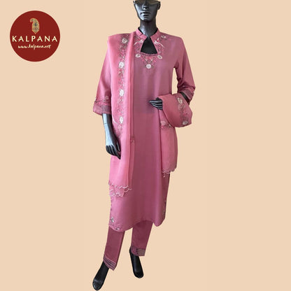 Top : Parsi Gara A Line Pure Linen Shirt with Front Embroidery. The Neckline is Embroidered
Dupatta: It comes with Self matched Rose Pink color Embroidered Parsi Organza Dupatta.
Bottom : The Cotton Satin Pant is Rose Pink.
Perfect for Semi Formal Wear. Recommended for Summer season(s). Dry Clean Only
Country Of Origin:India
Weight: 750 gms